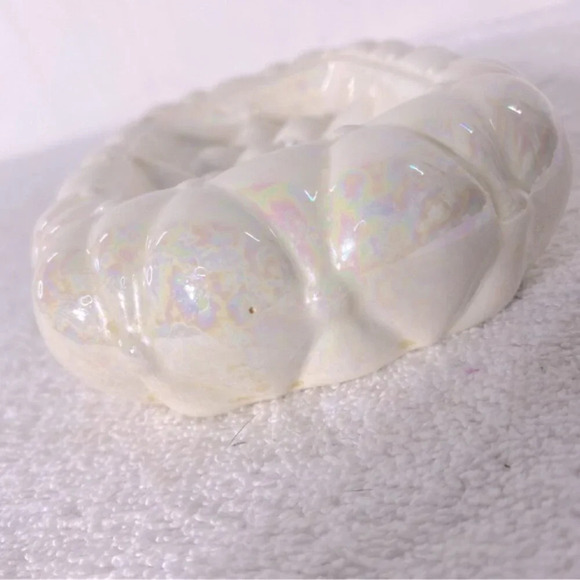 Vintage Arnels Iridescent Ceramic Quilted  Textured Soap Dish - Picture 6 of 13